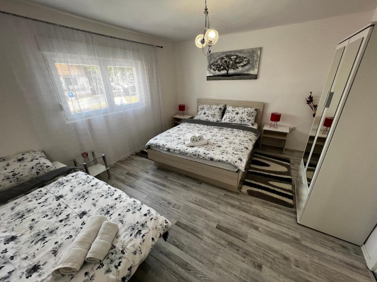 Apartment No1 Korenica Luaran gambar